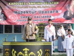 Tanggulangi Tawuran dan Geng Motor, Polisi Serentak Jadi Pembina Upacara di Sekolah
