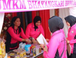 Meriahkan HUT ke 44, Yayasan Kemala Bhayangkari Gelar Senam Hingga Bazar