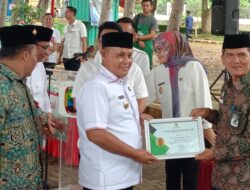 Launching Program Gerai Z-Iftar Ramadan, Bupati Nanang Ermanto Serahkan 50 Bantuan Modal UMKM