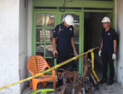 Tim Puslabfor Polri Dalami Kebakaran Gudang BBM Ilegal di Natar