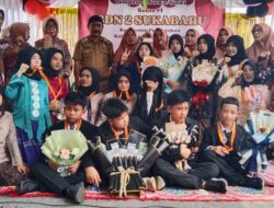 Pelepasan Siswa-Siswi SDN 2 Sukabaru di Warnai Penuh Haru