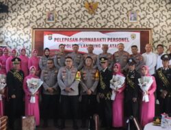 Tujuh Personil Polres Lampung Selatan di Lepas Purnabakti
