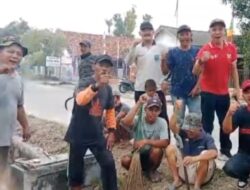 Pemerintah Desa Wai Lubuk Adakan Gotong Royong Bersama Masyarakat