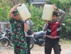 Sinergitas Polres Lampung Selatan dan Kodim 0421/LS Dalam Penyaluran Bantuan Air Bersih Untuk Warga Terdampak Kekeringan