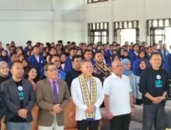 Zulkifli Hasan Hadiri Pengukuhan Mahasiswa UIM