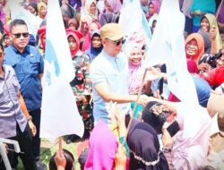 Radityo Egi Pratama Sapa Warga Masyarakat Tanjung Bintang
