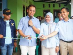 Radityo Egi Pratama Resmikan Lampu Jalan