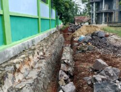 Diduga Proyek Siluman, Pembuatan Drainase Tanpa Pengawasan dan Plang Informasi