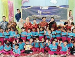 Kepala Kantor Imigrasi Kelas II Non TPI Kalianda Berikan Makanan Gratis