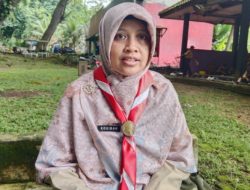 Pelepasan Hiking Siswa Siswi MI Al Khoiriyah Dihadiri Lurah Bumi Agung