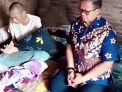 Dinas Sosial Lamsel Kunjungi Hamidun Penderita Penyakit Komflikasi