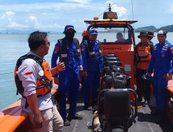 Penumpang Lompat ke Laut dari KMP Dorothy, Petugas Gelar Pencarian di Perairan Sangiang