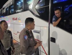 Pengawalan Ketat Massa Buruh Lampung ke Monas, Polisi Pastikan Lalu Lintas Tetap Tertib